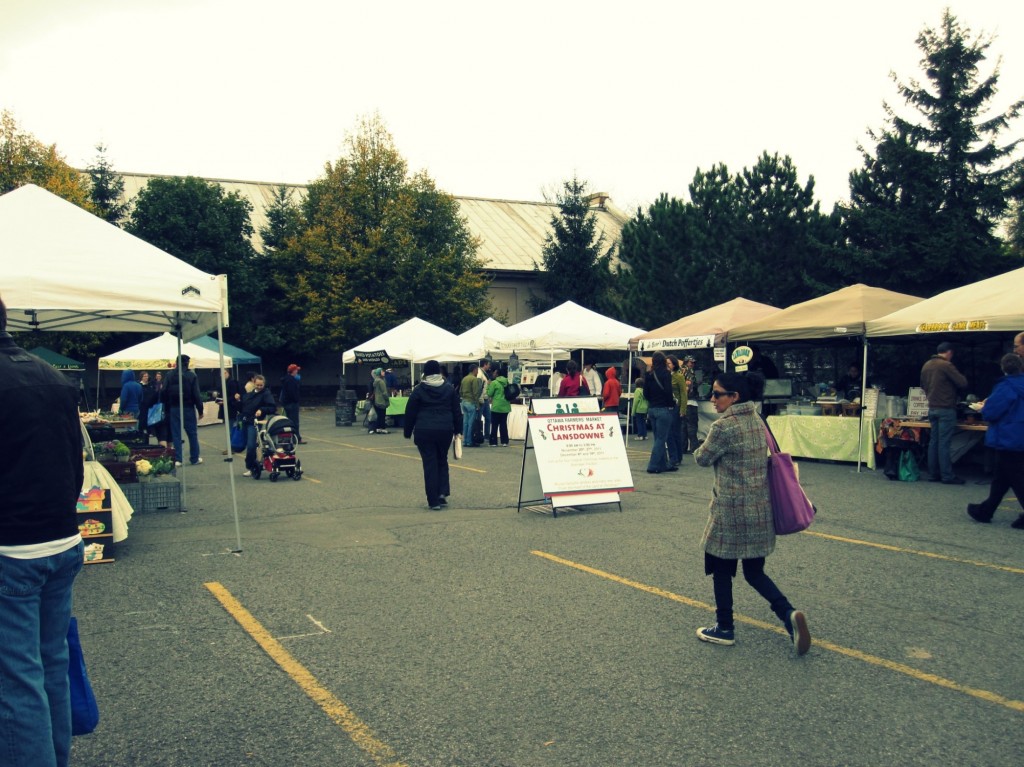 Families browsing through the booths looking for tasty samples